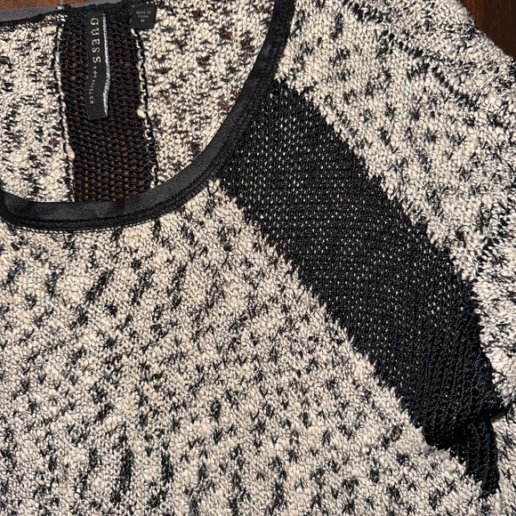 GUESS Sweater - Picture 4 of 6